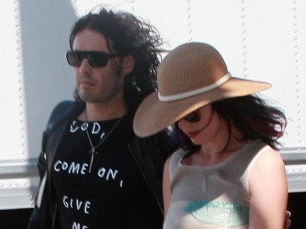Russell Brand and Katy Perry. Photo: DS/DINO/JERC/Flynetpictures.com
