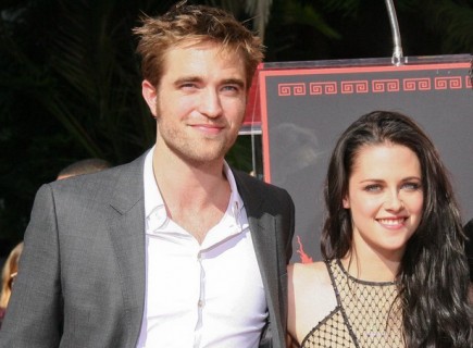 Rob Pattinson and Kristen Stewart. Photo: Andrew Evans / PR Photos