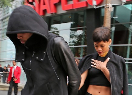 Chris Brown and Rihanna. Photo: Premiere/FAMEFLYNET PICTURES
