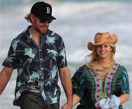 Eric Johnson and Jessica Simpson. Photo: Apollo/FAMEFLYNET