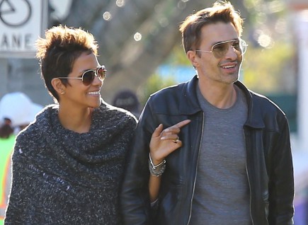 Halle Berry and Olivier Martinez. Photo: CPR/FAMEFLYNET PICTURES